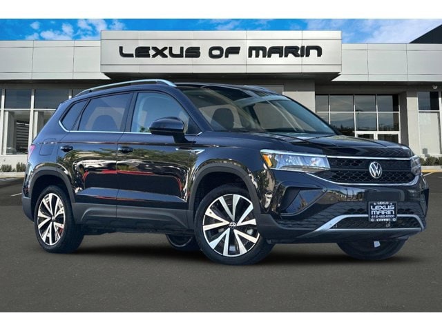 Used 2024 Volkswagen Taos SE with VIN 3VVSX7B21RM067732 for sale in San Rafael, CA
