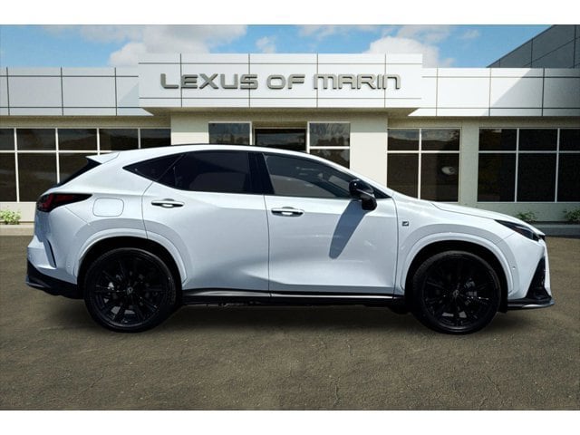 2026 Lexus NX PHEV 450h+ - Photo 7