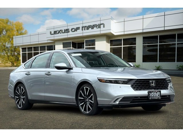 2023 Honda Accord Hybrid Touring w/BSI photo 5