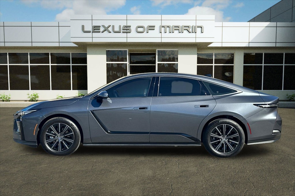 Used 2026 Lexus ES 350e Premium Sedan