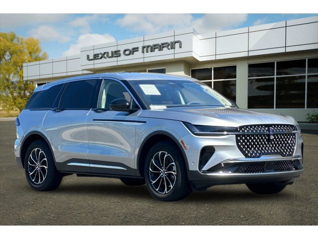 Nautilus Premiere SUV