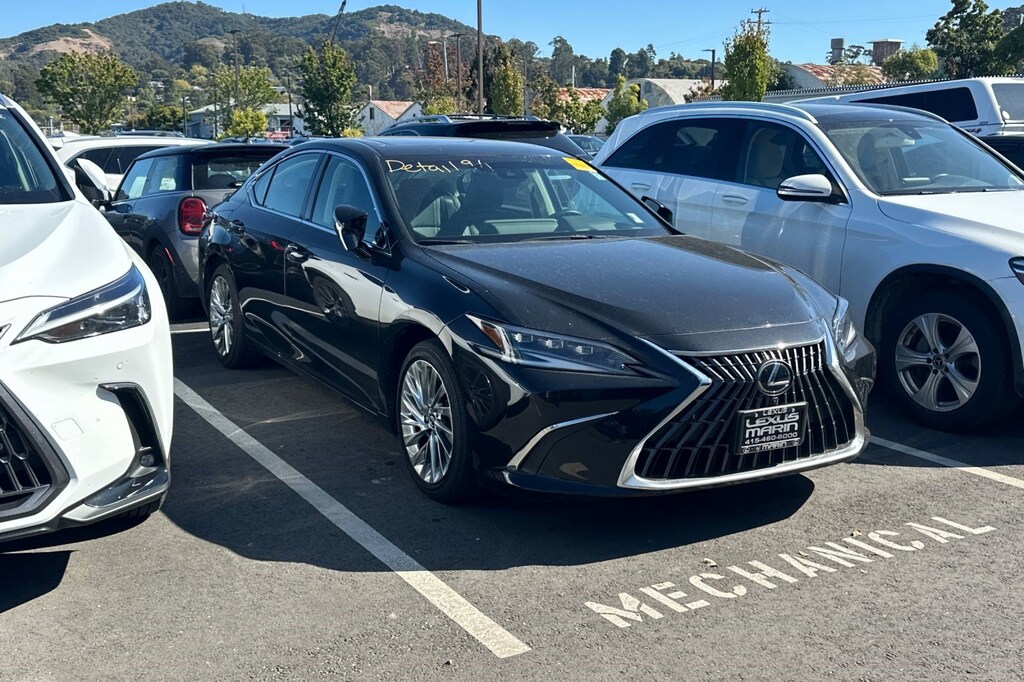Certified 2025 Lexus ES 300h Luxury Sedan