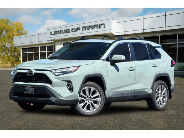 2022 Toyota RAV4 XLE Premium FWD's photo