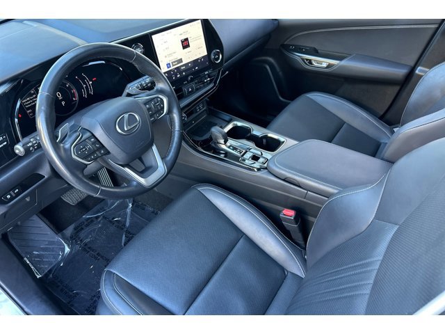 2024 Lexus NX 250 Premium photo 4