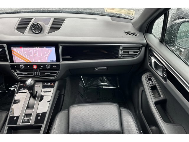 2024 Porsche Macan - Photo 29