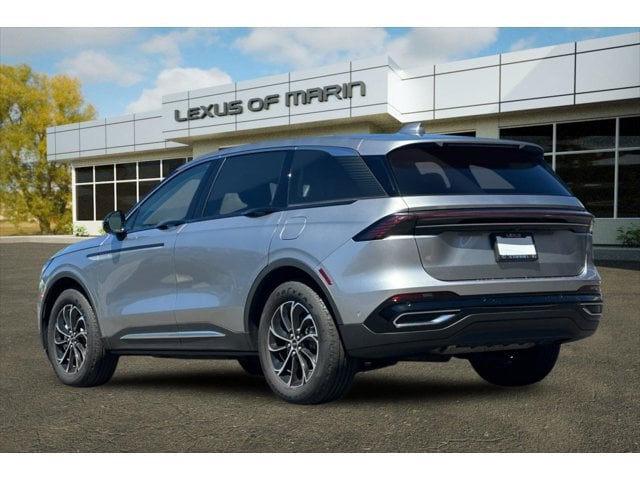 Nautilus Premiere SUV