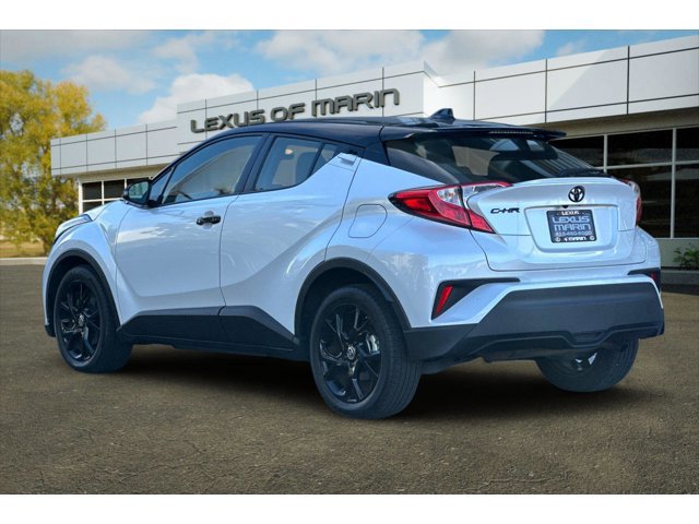 2022 Toyota C-HR Nightshade Edition photo 3