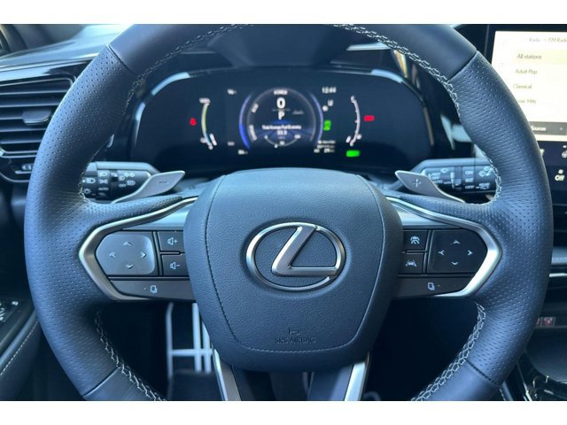 2026 Lexus NX 450h+ F-Sport - Photo 15
