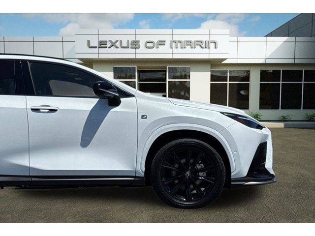 2026 Lexus NX PHEV 450h+ - Photo 34