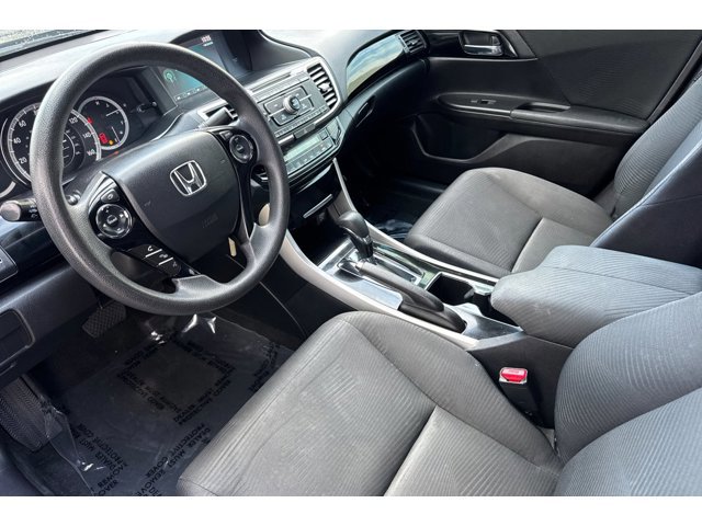2016 Honda Accord LX photo 3