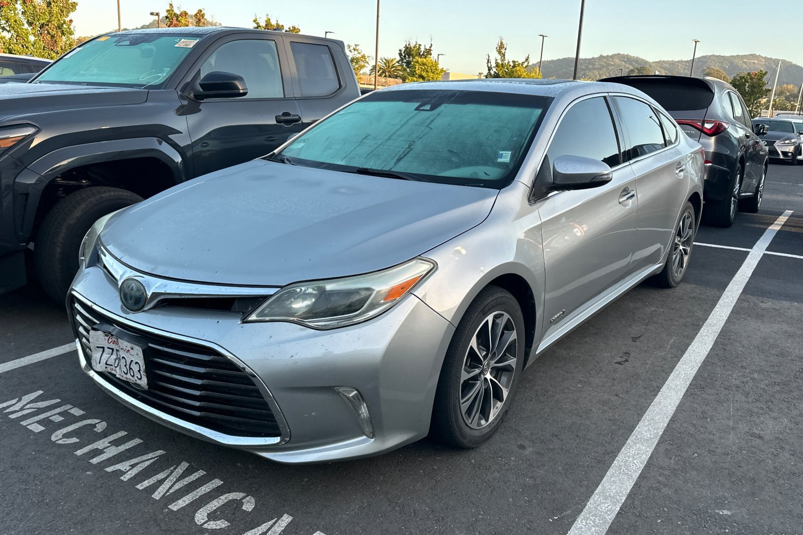  Toyota Avalon Hybrid