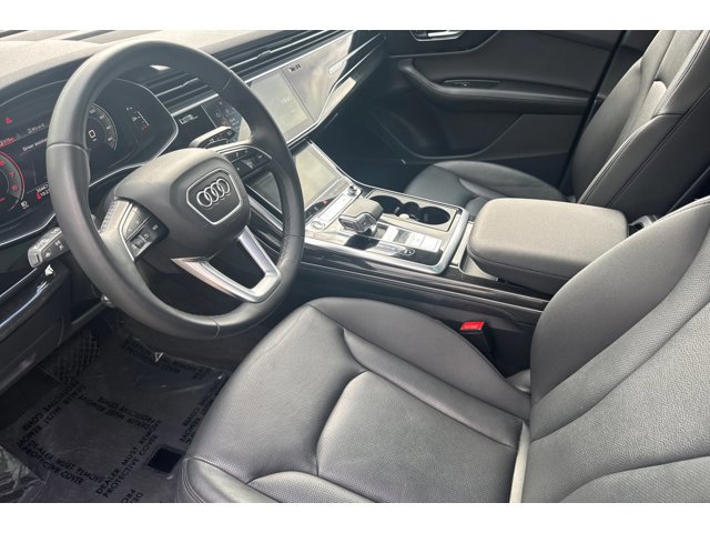 2022 Audi Q7 55 Prestige photo 4
