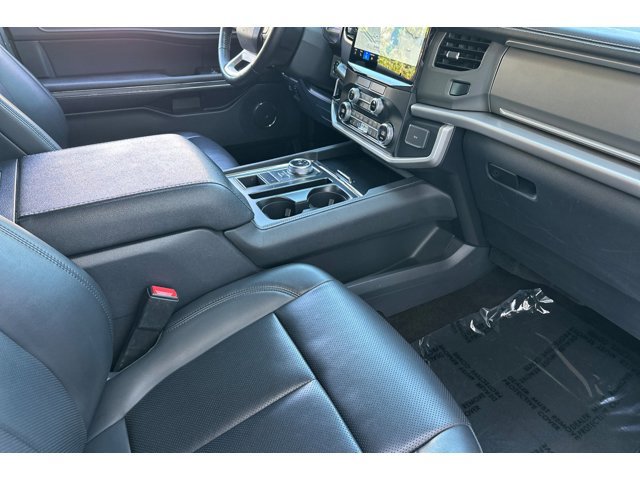 2022 Ford Expedition XLT - Photo 32