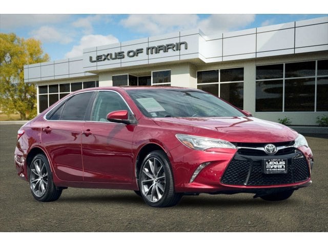 2015 Toyota Camry XSE V6 photo 5