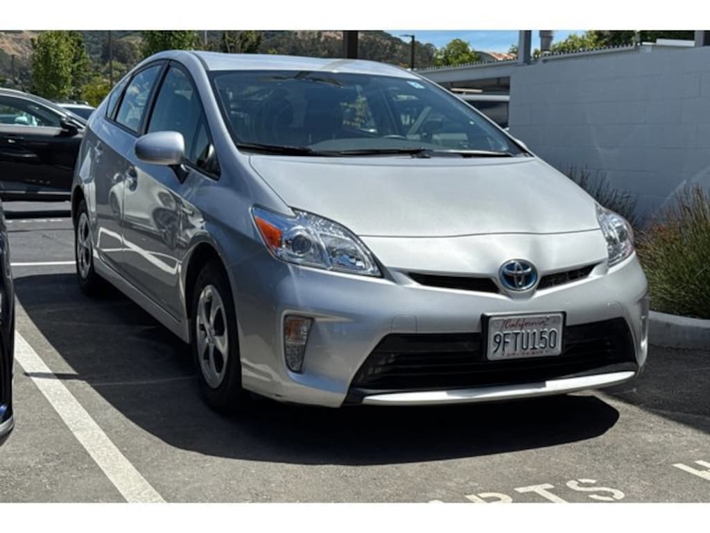 Used 2015 Toyota Prius Four Hatchback