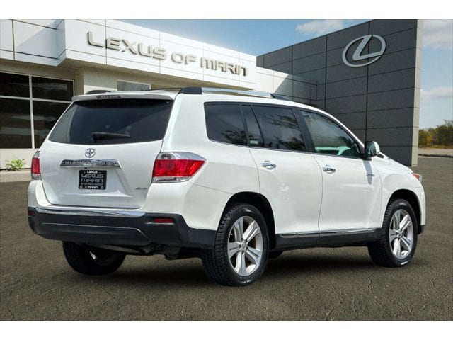 2013 Toyota Highlander 4WD Limited V6 photo 3