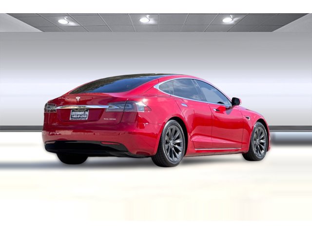 Model S Hatchback