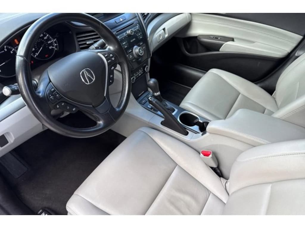 Used 2016 Acura ILX 2.4L (A8) Sedan