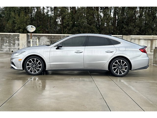 2020 Hyundai Sonata SEL Plus photo 2