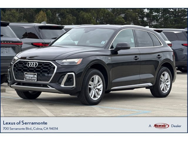 2023 Audi Q5 45 Premium's photo