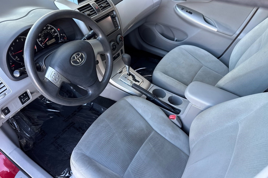 Used 2013 Toyota Corolla LE Sedan