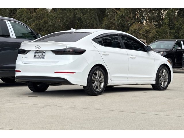 Elantra SEL Sedan