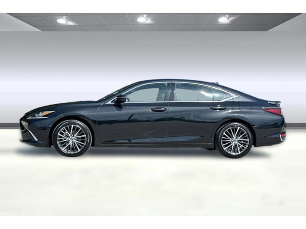 Used 2025 Lexus ES 300h Base Sedan