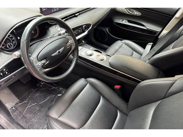 GV70 2.5T AWD SUV