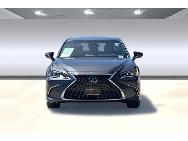 2024 LEXUS ES 300h Base photo 4