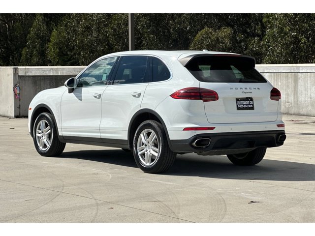 2017 Porsche Cayenne photo 4