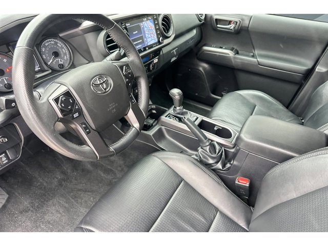 2023 Toyota Tacoma TRD Sport V6 photo 4