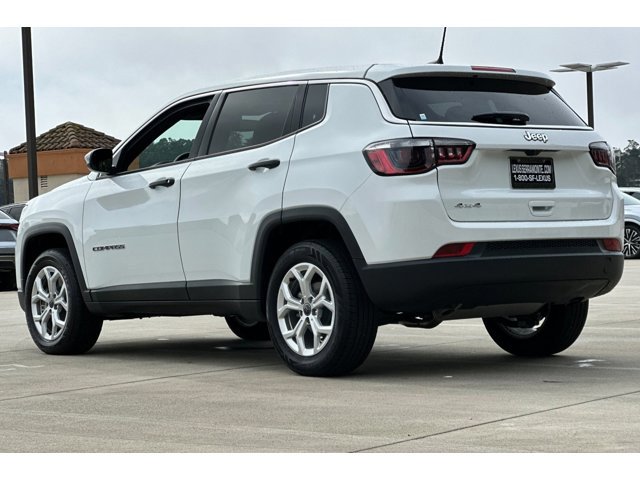 2025 Jeep Compass Sport photo 2