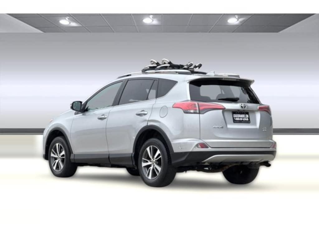 Used 2018 Toyota RAV4 XLE SUV
