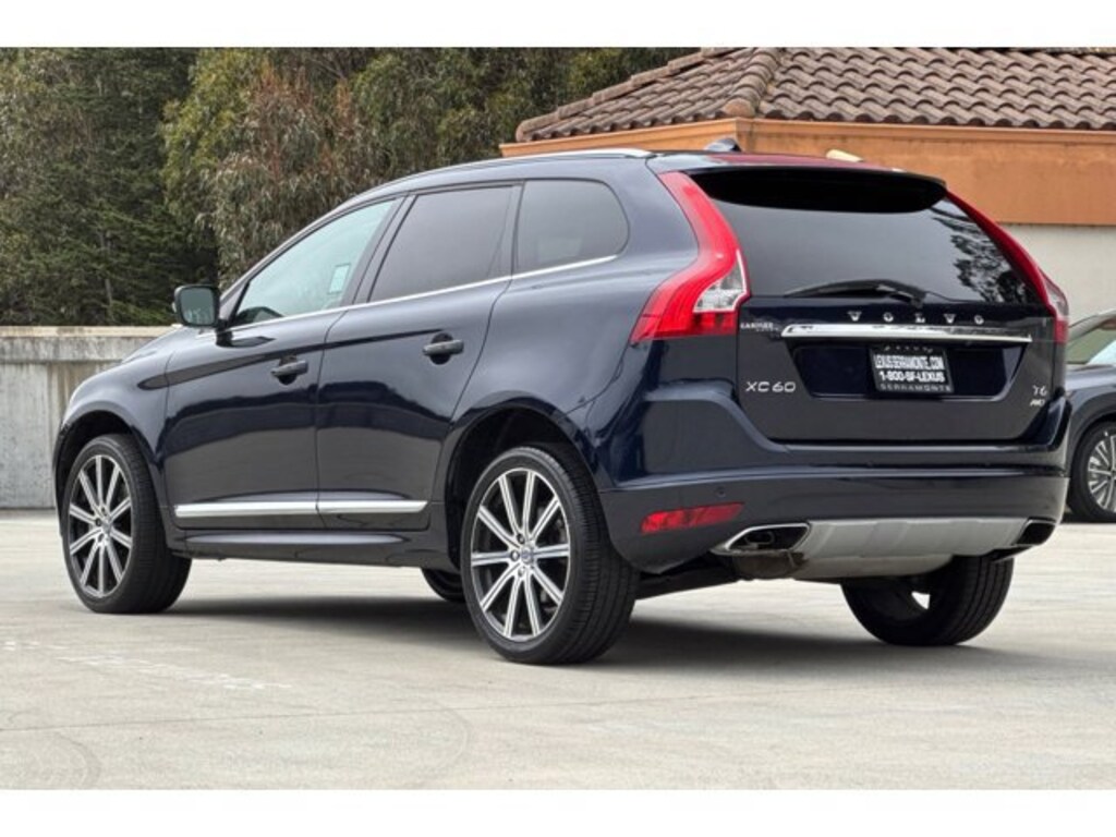 Used 2017 Volvo XC60 T6 AWD Inscription SUV