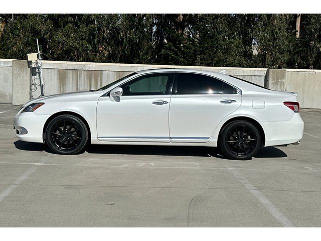2012 Lexus ES 350 photo 2