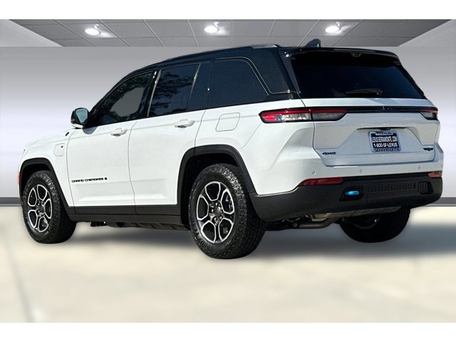 2023 Jeep Cherokee Trailhawk photo 3