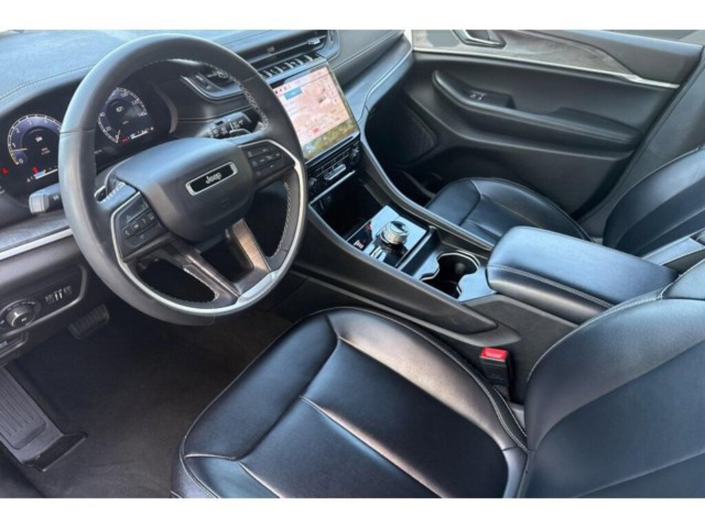 Used 2024 Jeep Grand Cherokee Limited SUV