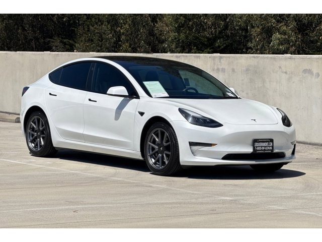 Model 3 Long Range Sedan
