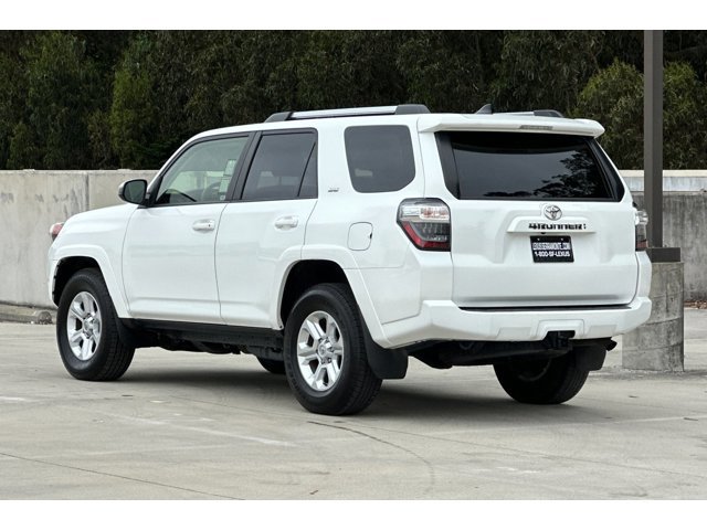 2024 Toyota 4Runner SR5 photo 3