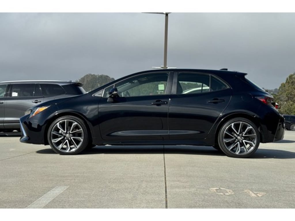Used 2019 Toyota Corolla Hatchback XSE Hatchback