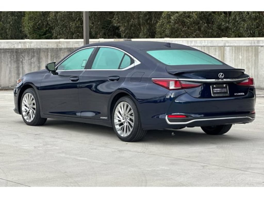 Certified 2021 Lexus ES 300h Luxury Sedan