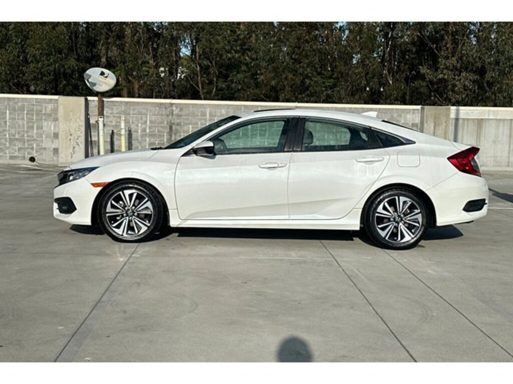 Used 2017 Honda Civic EX-L Sedan