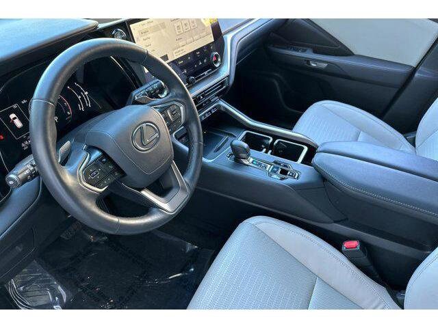 2024 Lexus TX 350 photo 3