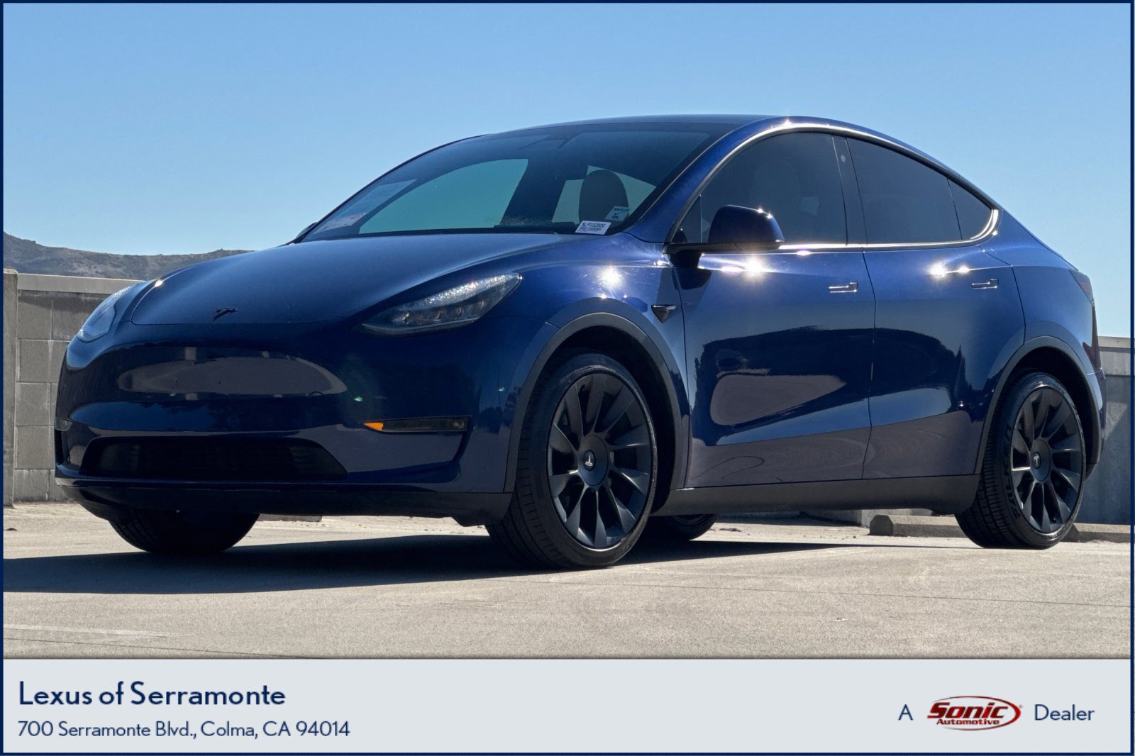  Tesla Model Y