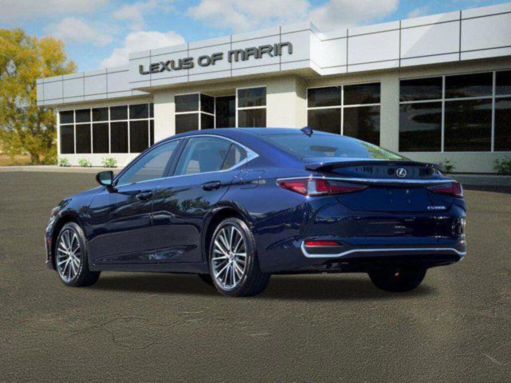 Used 2024 Lexus ES 300h Base Sedan