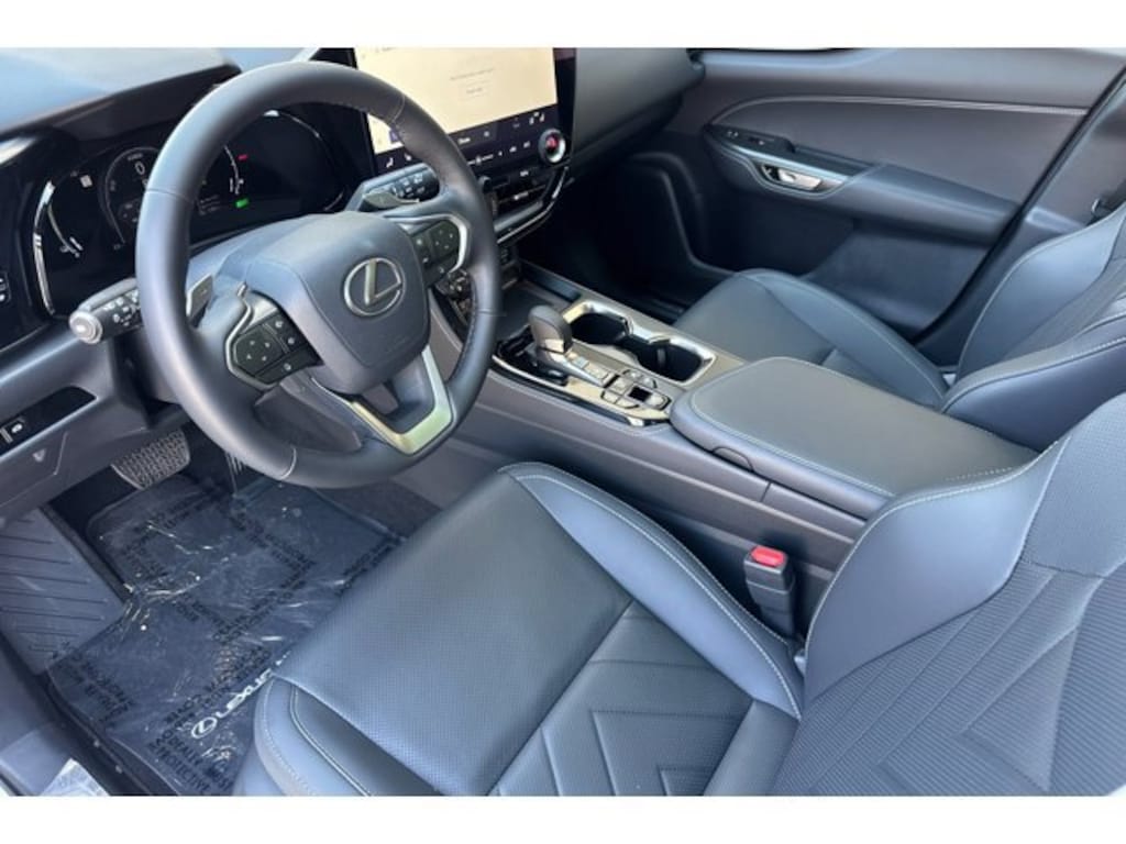 New 2026 Lexus NX PLUG-IN HYBRID ELECTRIC VEHICLE 450h+ LUXURY AWD 5-DOOR SUV 4X4