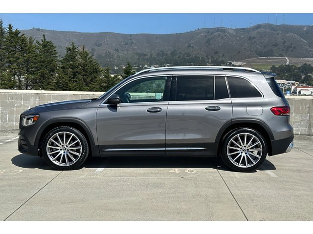 2022 Mercedes Benz GLB 250 4MATIC photo 2