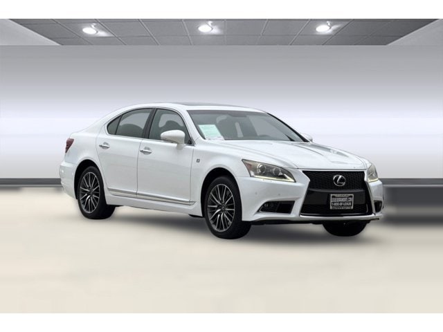 LS 460 Sedan