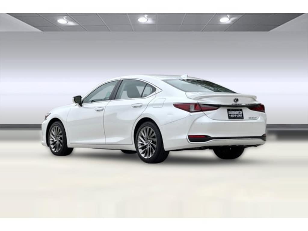 Used 2025 Lexus ES 300h Luxury Sedan