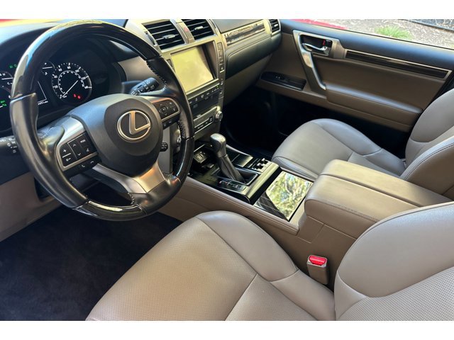 2021 Lexus GX 460 Premium photo 3